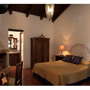 El Antano 3*, Antigua Guatemala